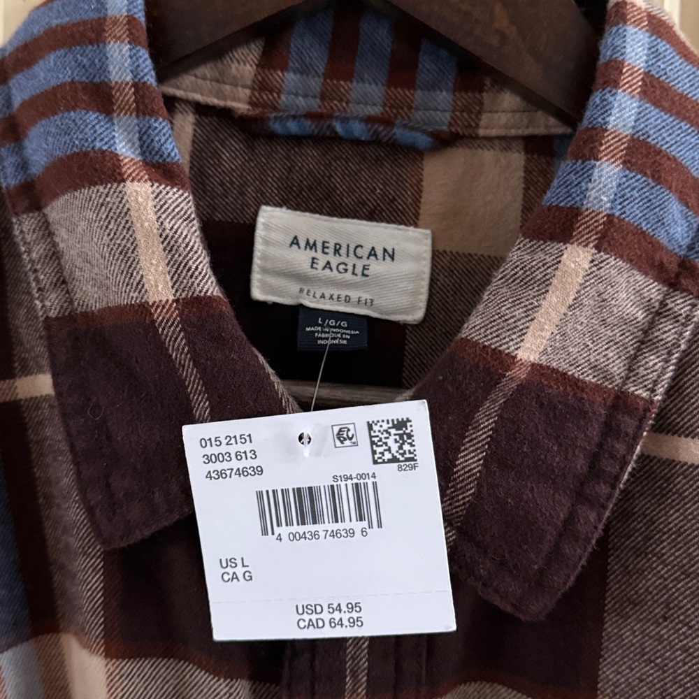 American Eagle Lightweight flannel relax, fit size men’s large NWT